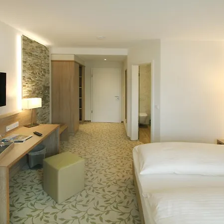 Landgasthof Sonne מלון Lauchheim