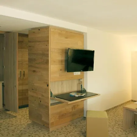 Landgasthof Sonne Roettingen Hotel 3*
